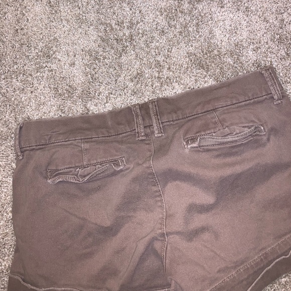 Abercrombie & Fitch Dark Brown shorts size 2 - Picture 11 of 11